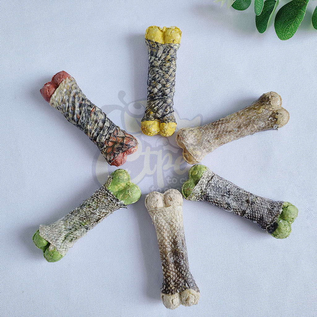 Fish skin wrapped munchy pressed bone